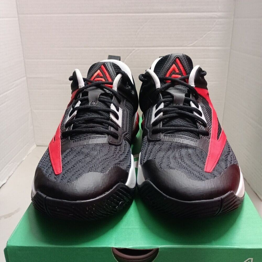 Nike Giannis Immortality 3‎ Men's Size 11.5 Black University Red DZ7533-004